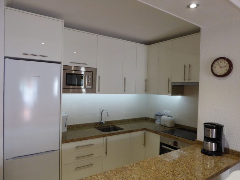 23-Royal Palms-Los Christianos-Tenerife-Holiday-Apartment 00012