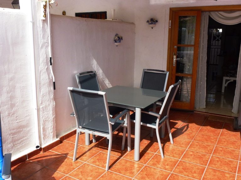 23-Royal Palms-Los Christianos-Tenerife-Holiday-Apartment 00013